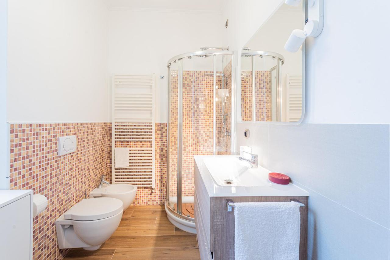 Rosart House By Rent All Como Apartment Bagian luar foto
